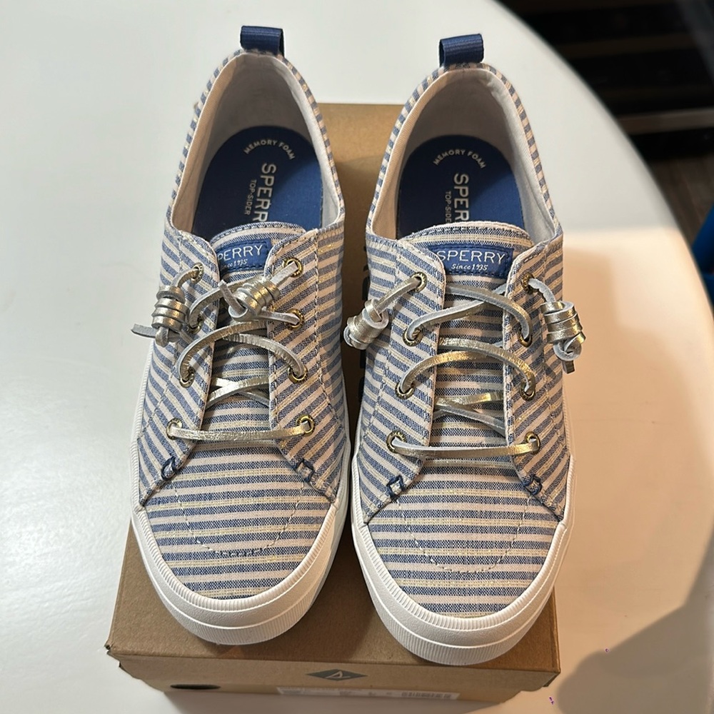 Sperry Crest Vibe MTLC Stripe Blue/Gold Shoe Sneaker Size 9
